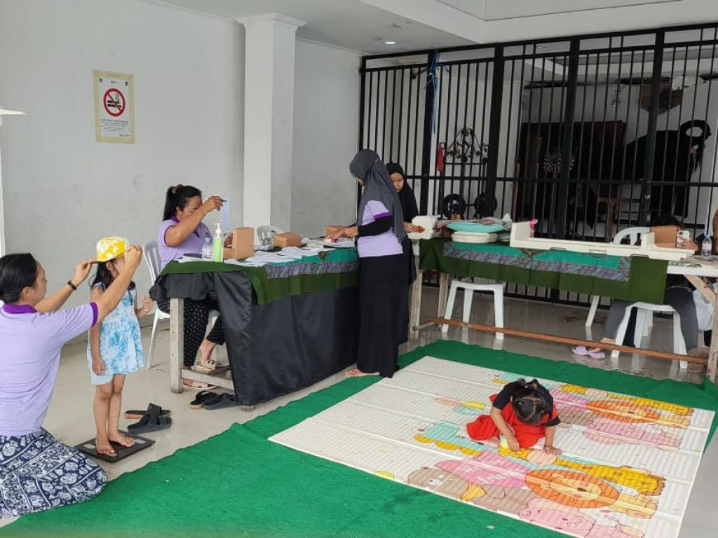 Pantau Tumbuh Kembang Buah Hati, Posyandu Balita Digelar di Banjar Bhineka Nusa Kauh